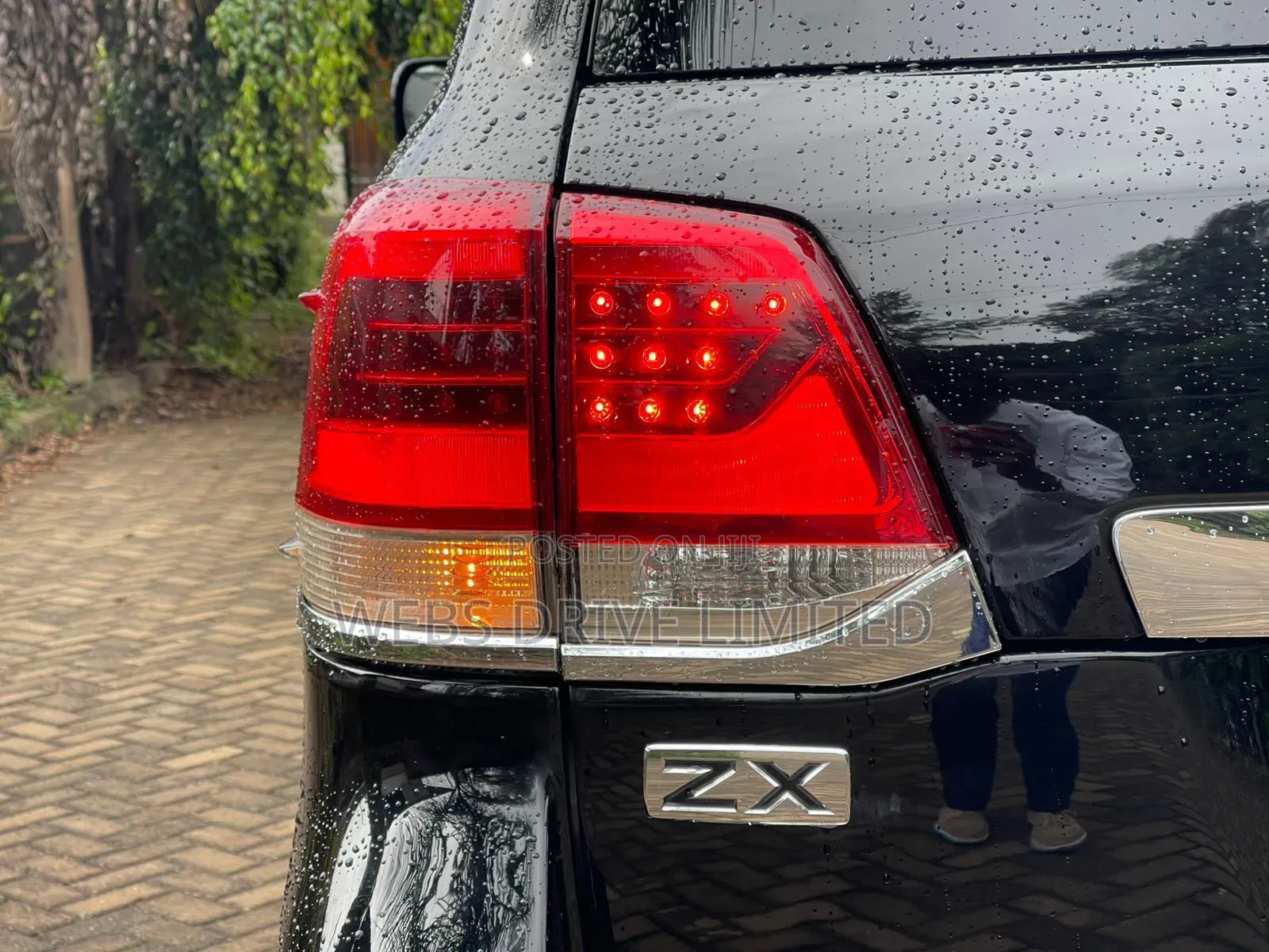 Toyota Land Cruiser 4.6 V8 ZX 2012 Black