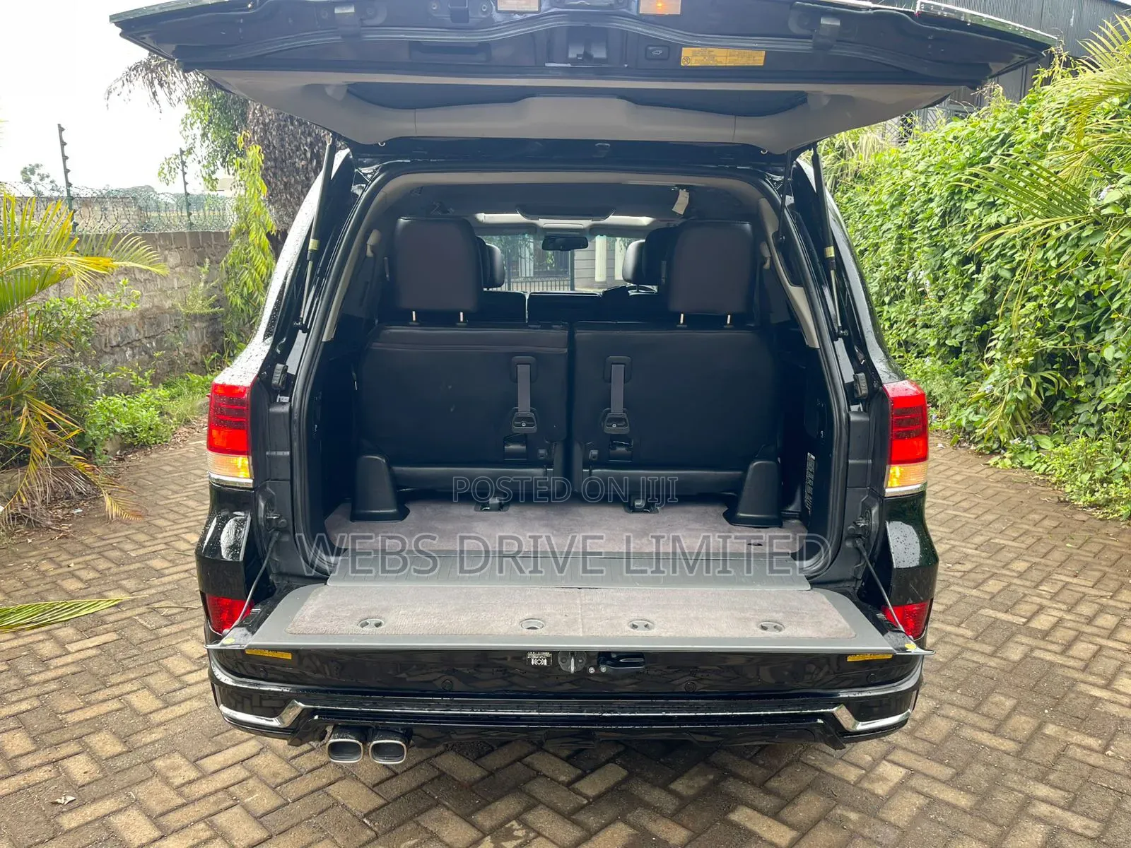 Toyota Land Cruiser 4.6 V8 ZX 2012 Black