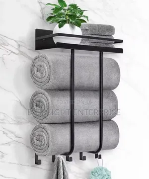 Multifunctional Bathroom Towel Holder With Metal Shelf and 5 Hooks /