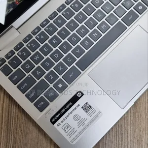 Laptop HP Envy X360 16GB Intel Core Ultra 7 SSD 1T