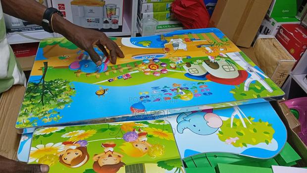 Kid's Study Table