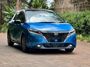 Nissan Note 1.2 Hybrid 2021 Blue