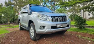 Toyota Land Cruiser Prado 2010 Silver