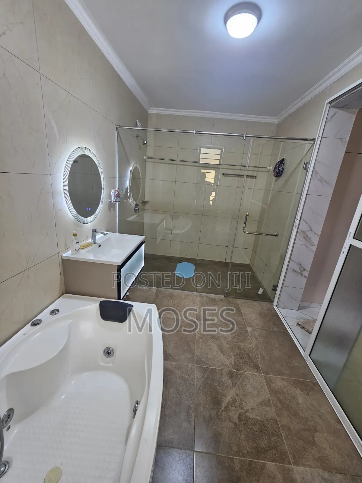 6bdrm Villa in Syokimau Serenity, Gateway Mall Area for sale