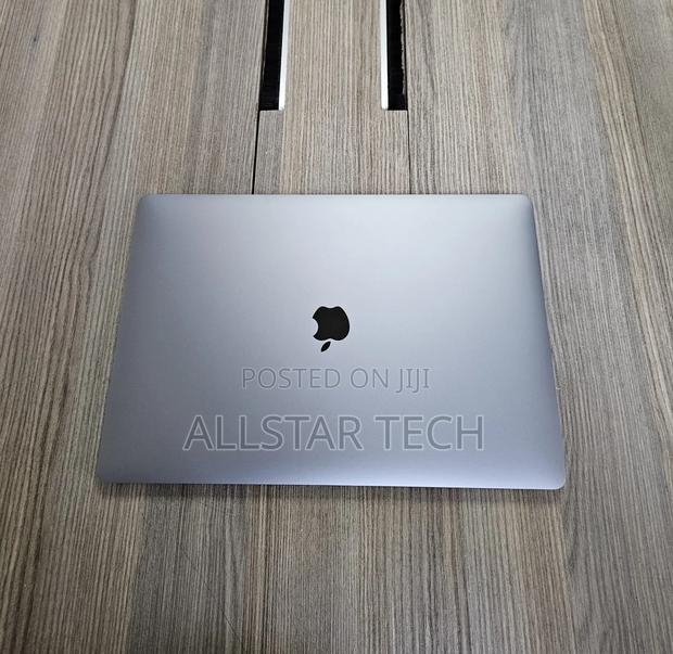 Laptop Apple MacBook Pro 2019 16GB Intel Core i9 SSD 1T - thumbnail 2