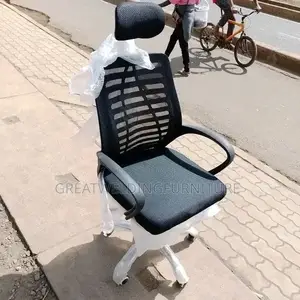 Black Headrest Office Chair R