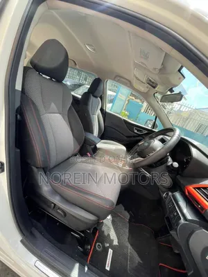Subaru Forester 2018 White
