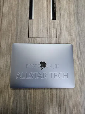 Laptop Apple MacBook Pro 2020 M1 8GB Apple M1 SSD 256GB