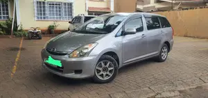 Toyota Wish 2007 Silver