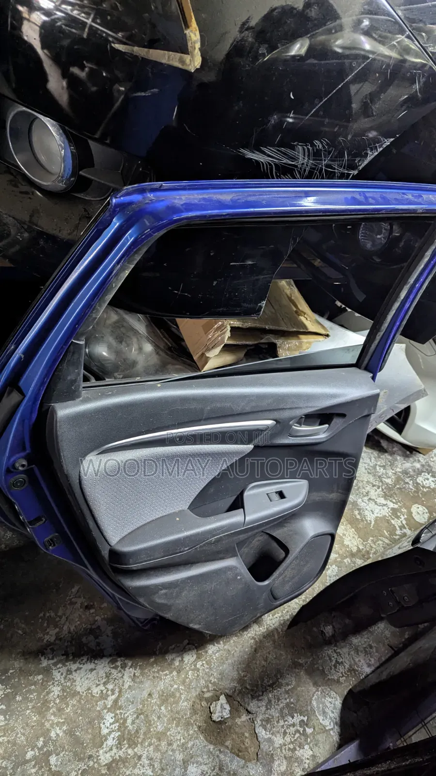 Honda Fit 2018 Rear Door