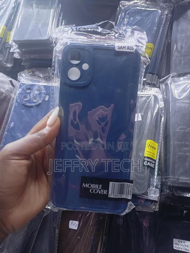 Samsung Galaxy A05 Blue Protective Case