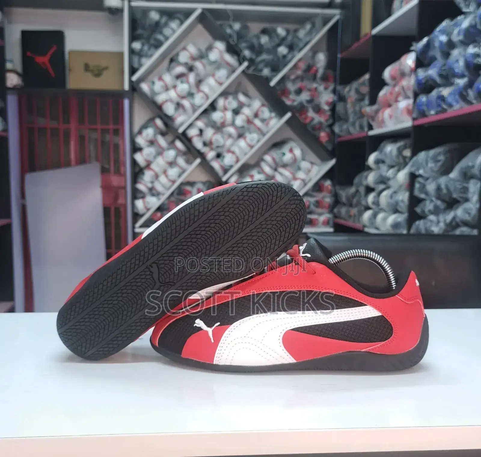 Puma Speedcat Plus Red White
Sizes : 38 -45