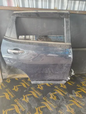 Extrail Nt32 2020 Rear Door