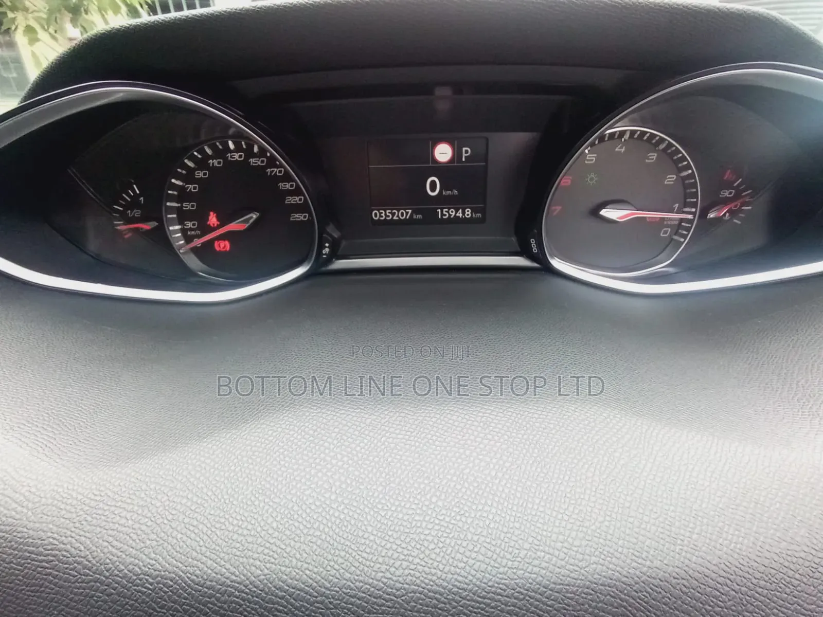 Peugeot 308 2018 Black