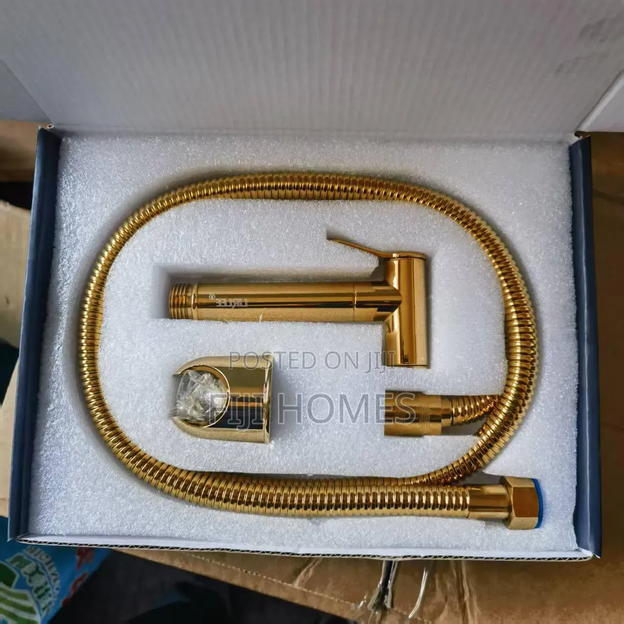 Lirlee Brand Handheld Bidet Sprayer Set — Brand New