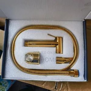 Lirlee Brand Handheld Bidet Sprayer Set — Brand New