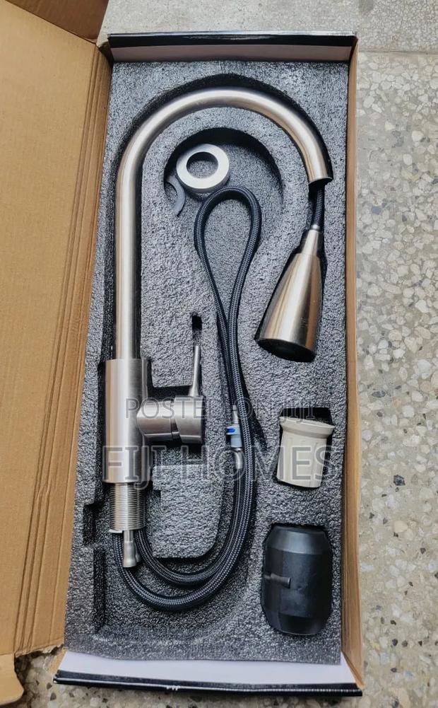 Brushed Nickel Stainless Steel Pull-Out Kitchen Mixer Tap — Brand New