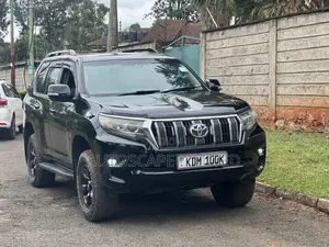 Toyota Land Cruiser Prado 2010 Black