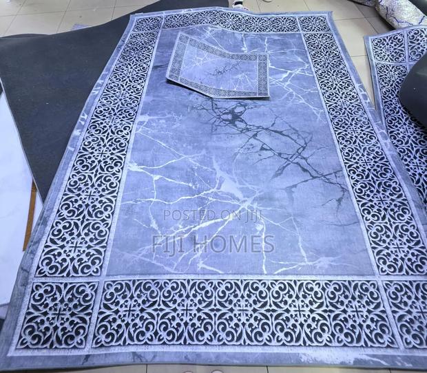 Premium Hd Carpet 7x10 Ft + Free Door Mat — Brand New