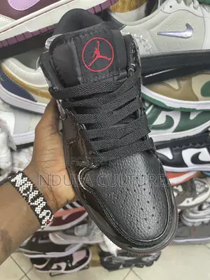 Jordan 1 Lowcut