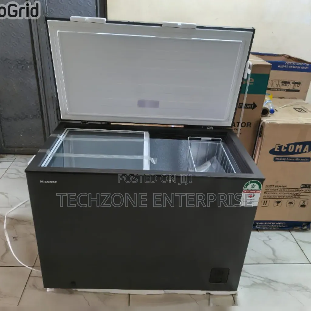 Hisense 286 Freezer With Sliding Glass Mirrors 