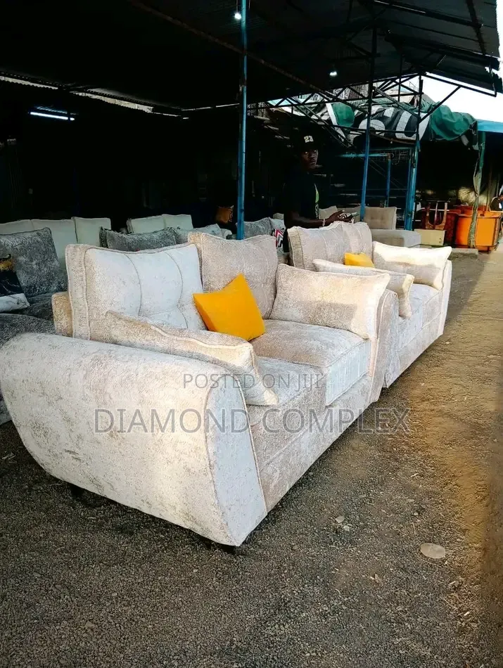 White Fabric Single Seat Sofa