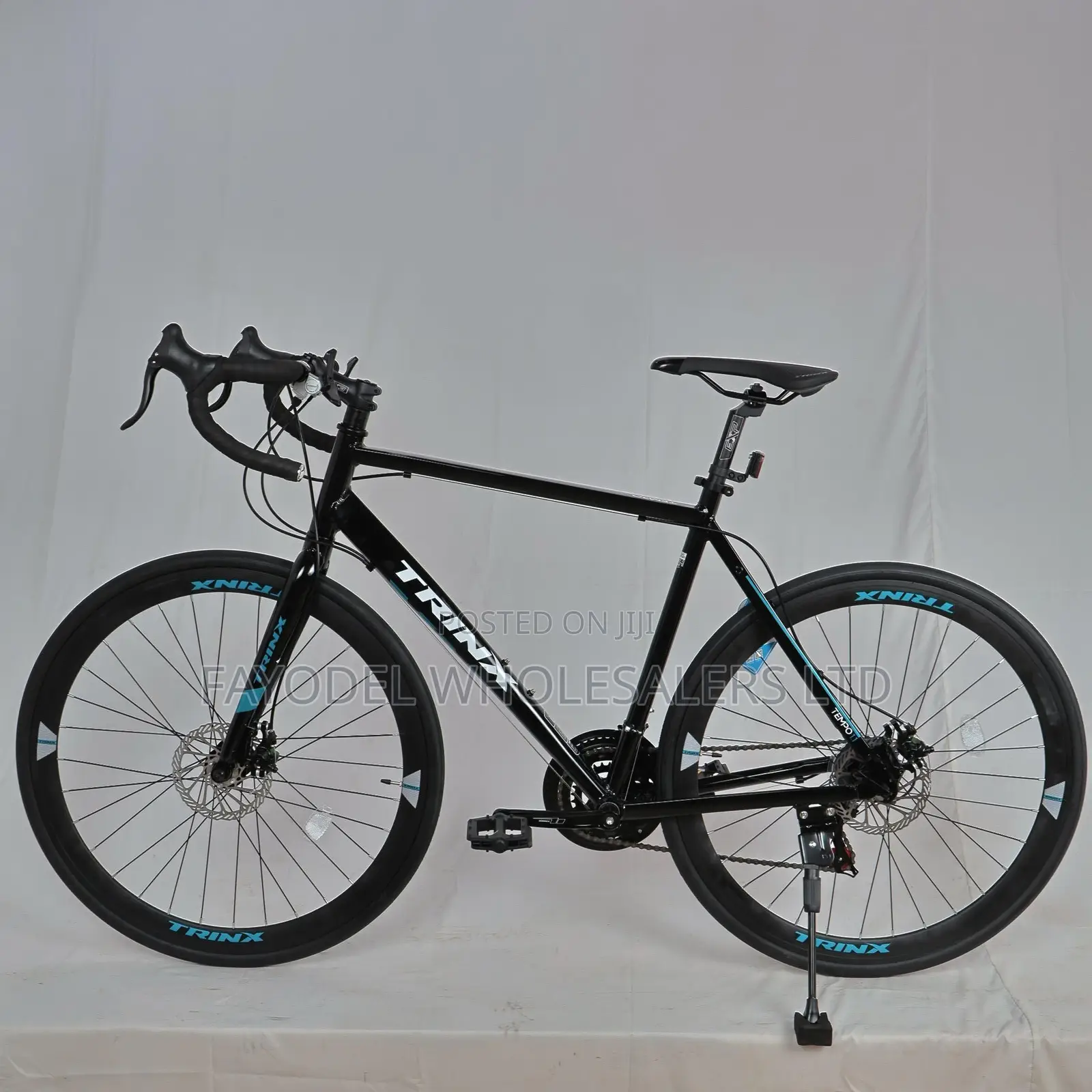 Smooth, Fast Efficient – Trinx Tempo 1.1 Road Bike