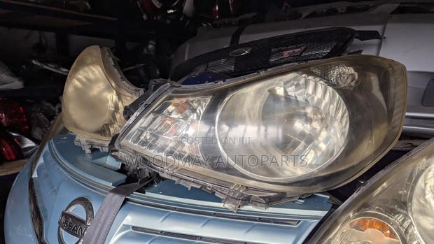 Nissan Advan Ad Headlight - main view