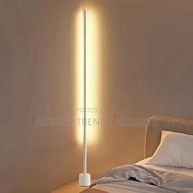 Corner Floor Lamp - thumbnail 3
