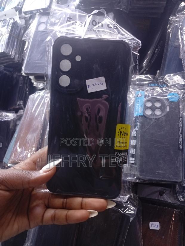 Samsung Galaxy A25 Black Phone Case