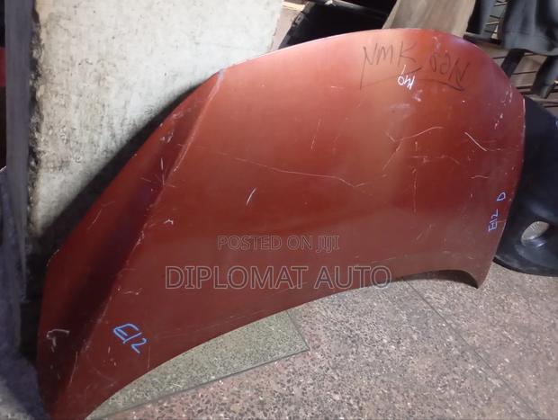Nissan Note 2017 Bonnet.