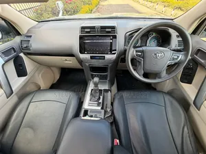 Toyota Land Cruiser Prado 2020 Off white
