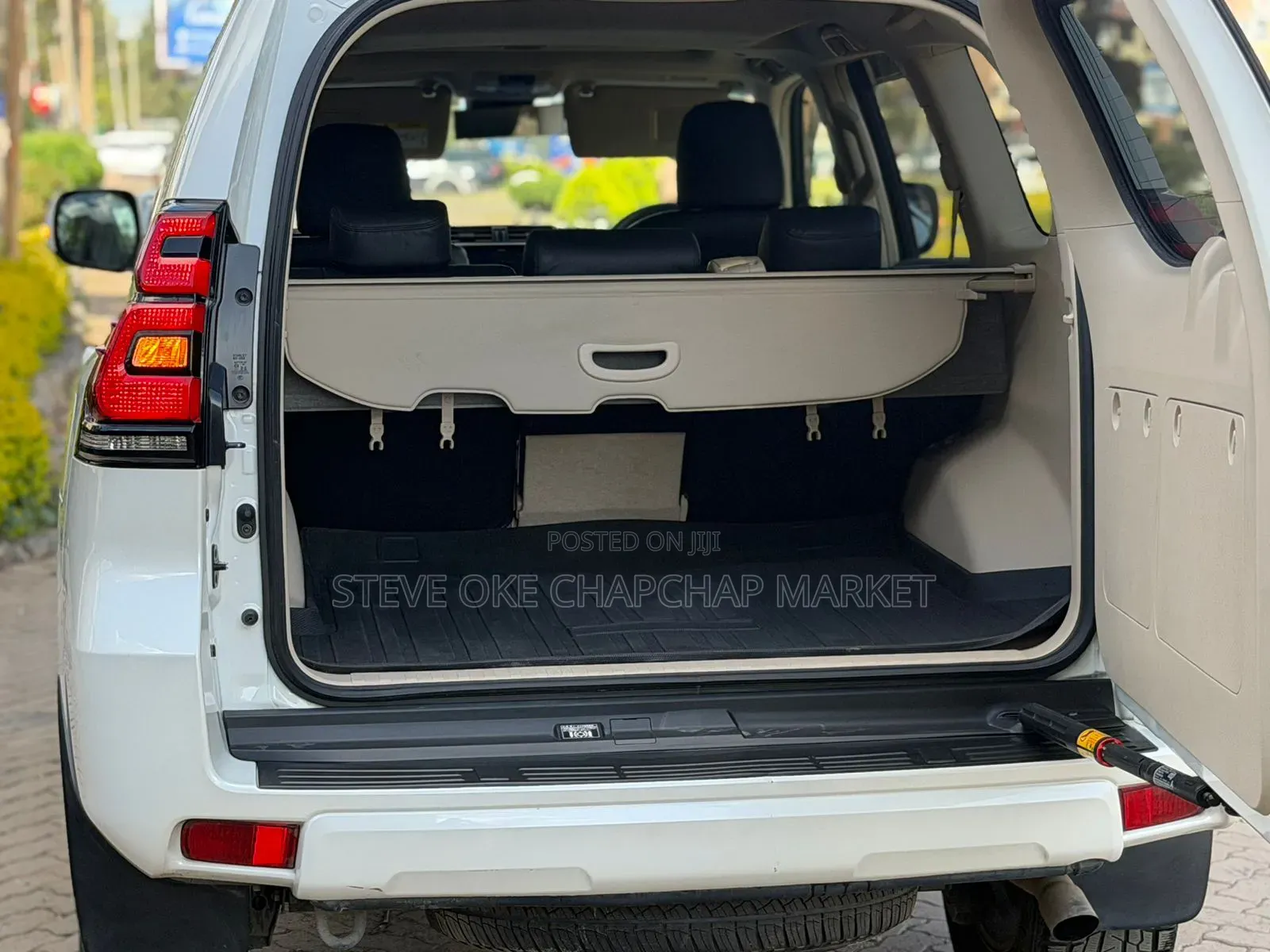 Toyota Land Cruiser Prado 2020 Off white