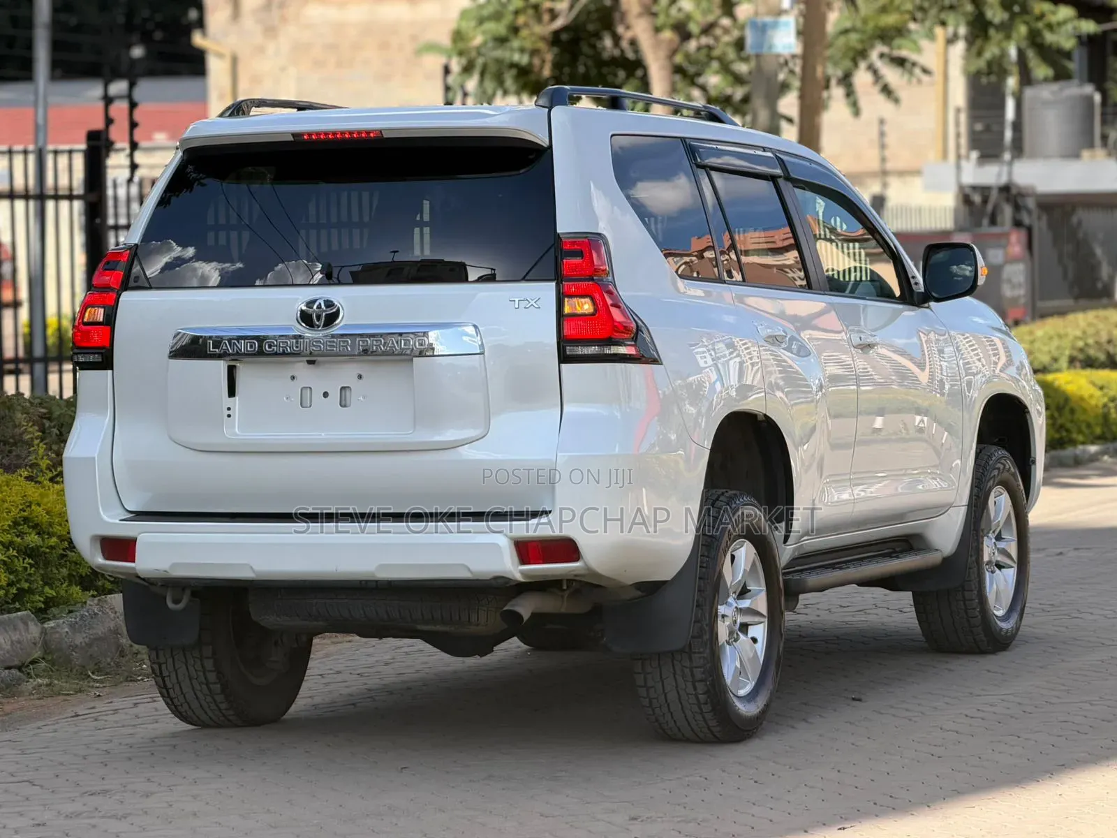 Toyota Land Cruiser Prado 2020 Off white