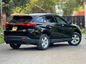 Toyota Harrier 2.0 2021 Black