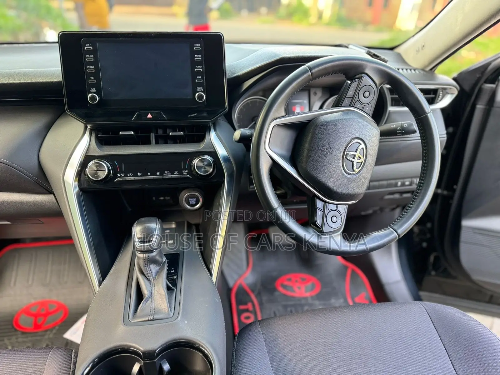 Toyota Harrier 2.0 2021 Black