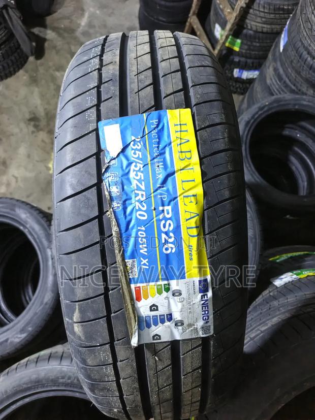 235/55/20 Habiled