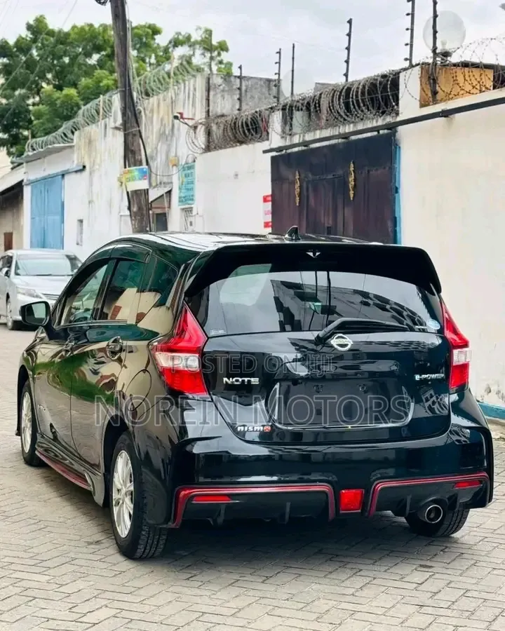 Nissan Note 1.2 Hybrid NISMO 2019 Matt Black