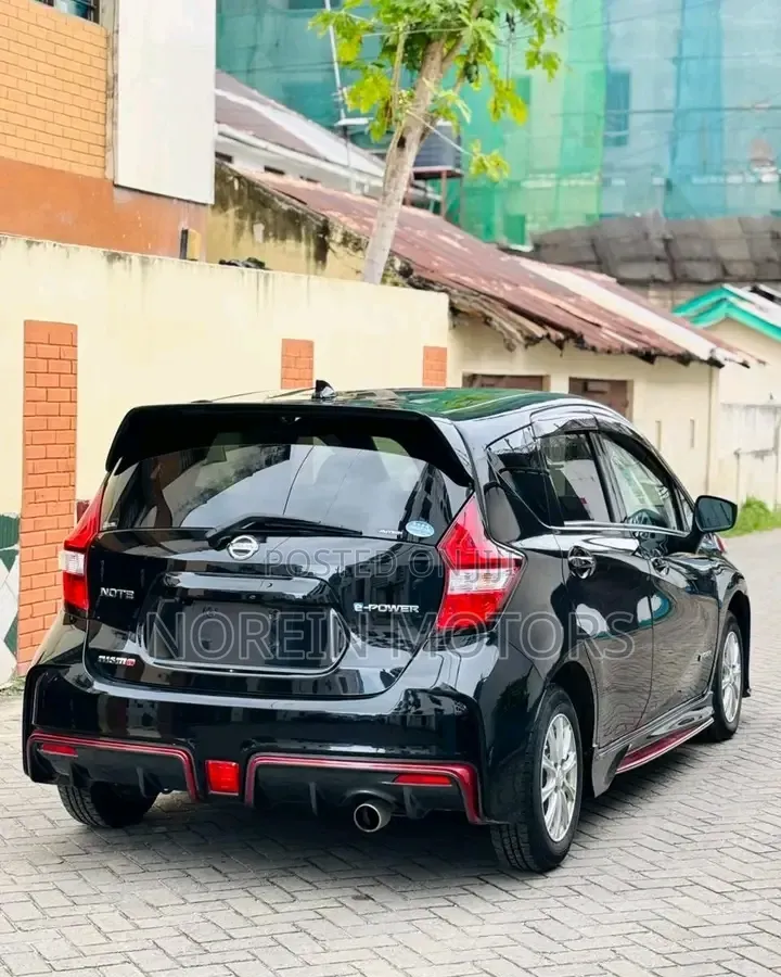 Nissan Note 1.2 Hybrid NISMO 2019 Matt Black