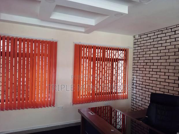 Smooth Cord Vertical Blinds for Easy Adjustment