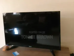 Hisense 32 Inch Digital Tv and Amazon Firestick