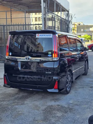 Toyota Noah 2.0 FWD (8 Seater) 2019 Black