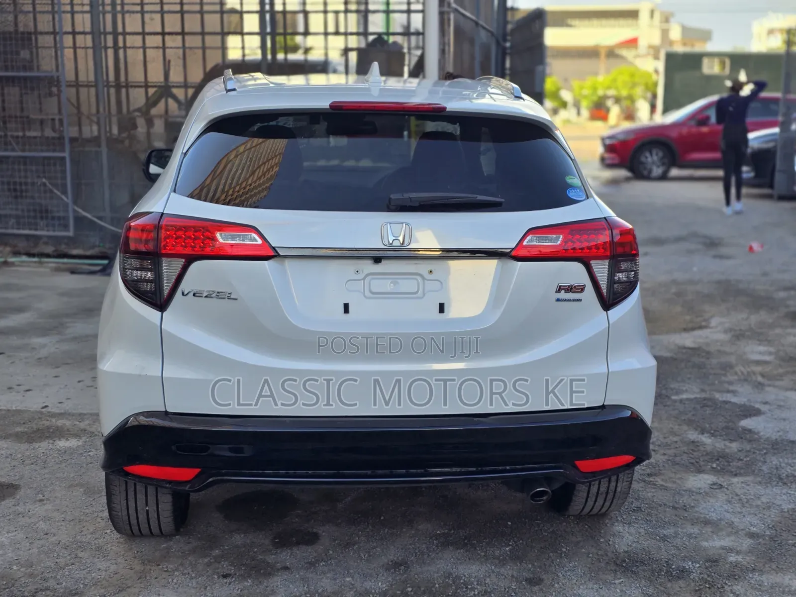 Honda Vezel 1.5 Hybrid 2WD 2019 White