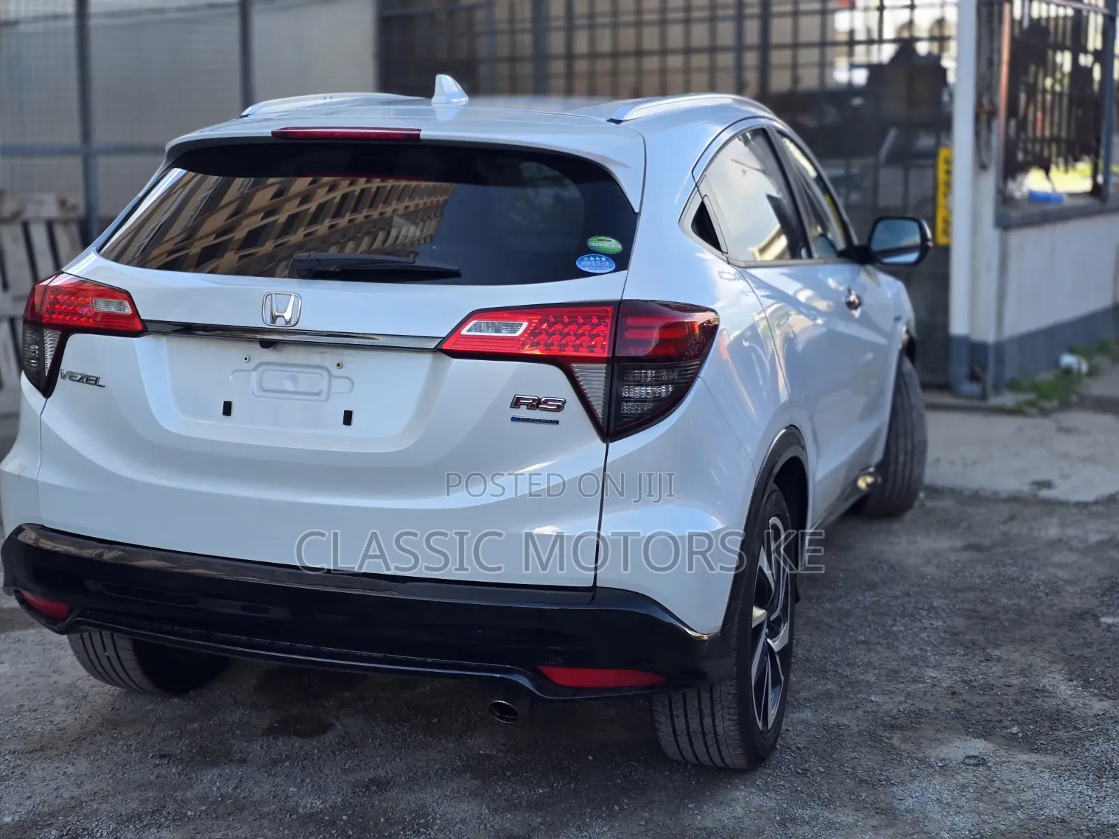 Honda Vezel 1.5 Hybrid 2WD 2019 White