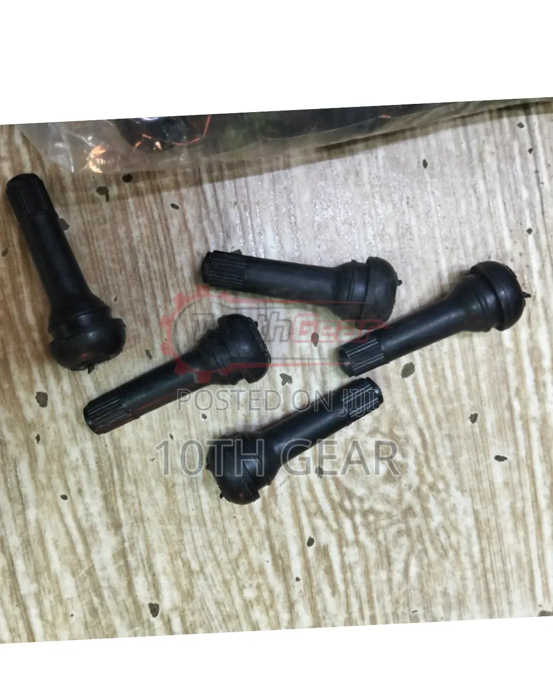 Tubeless Nozzles Rubber (Packet) Size 14
