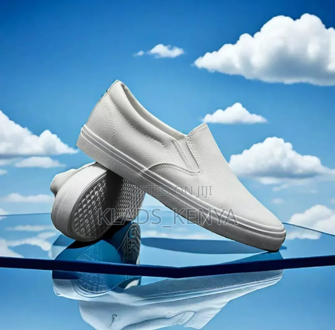 Laceless Rubber
Casuals