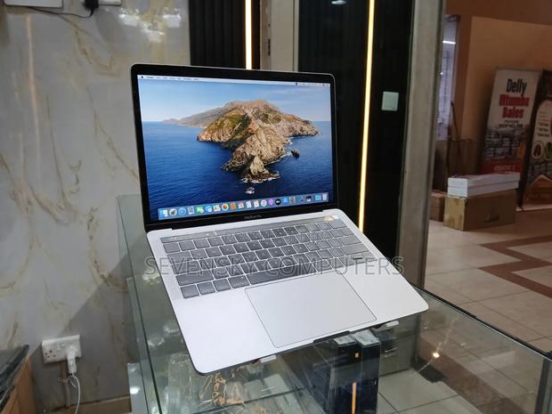 Laptop Apple MacBook Pro 2019 8GB Intel Core i5 SSD 256GB - thumbnail 3