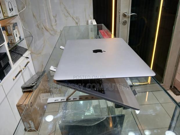 Laptop Apple MacBook Pro 2019 8GB Intel Core i5 SSD 256GB - thumbnail 4