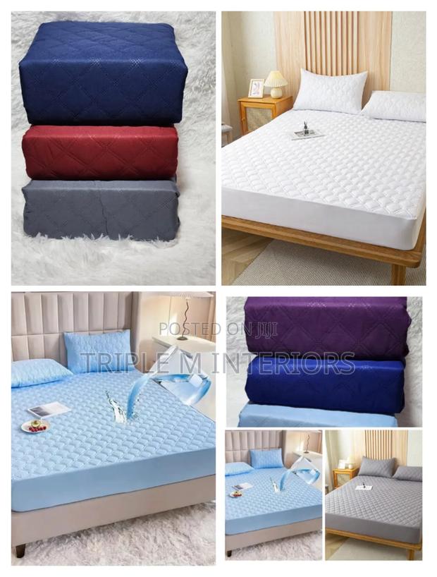 Waterproof Proof Modern Mattress Protector