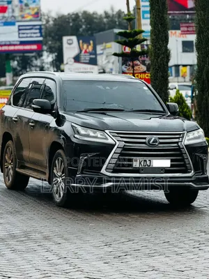 Lexus LX 570 AWD 2017 Black